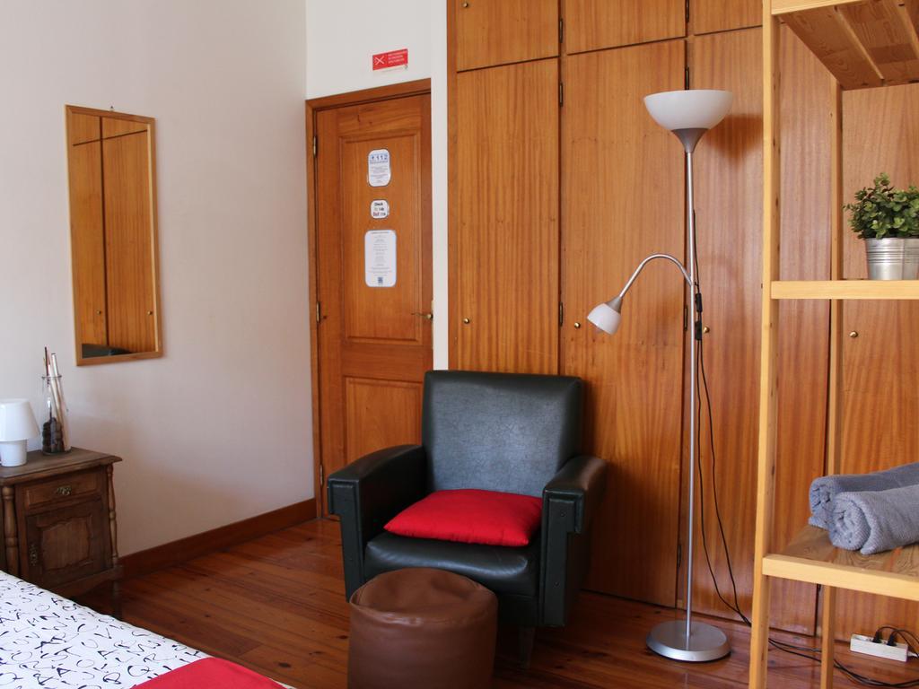 Hostel Johnie's Place & Lisbon